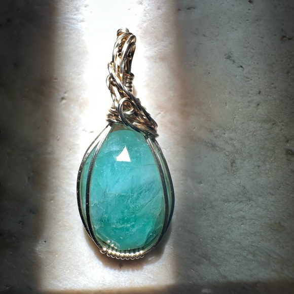 artifice jewelry Jewelry - 14k Gold Filled Natural Rose Cut Emerald Necklace Pendant